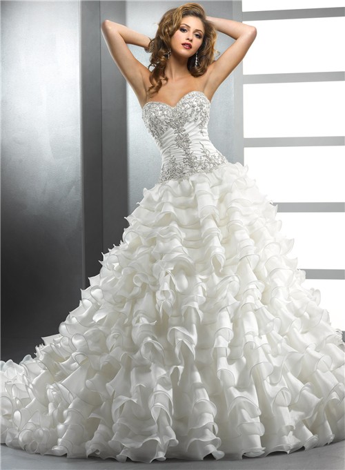 ... Sweetheart Ivory Organza Wedding dress With Beading Embroidery Ruffles